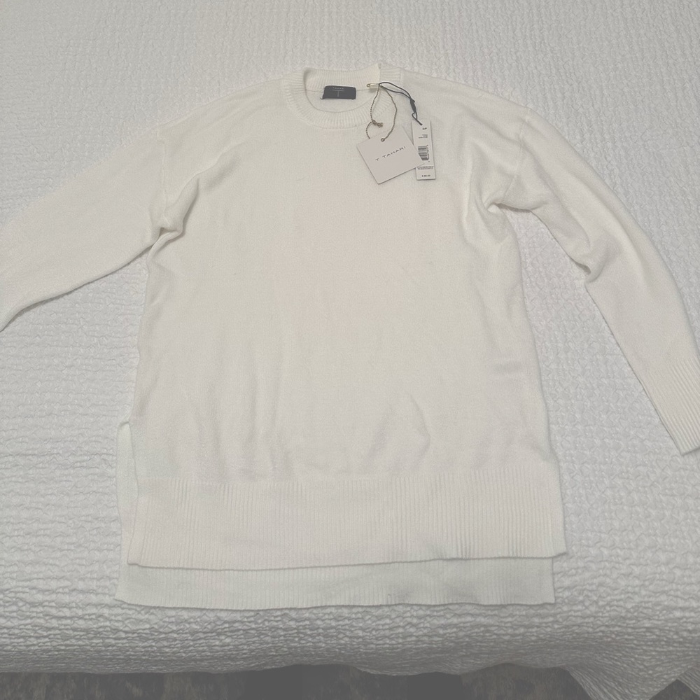 NWT Cream T Tahari Tunic Sweater